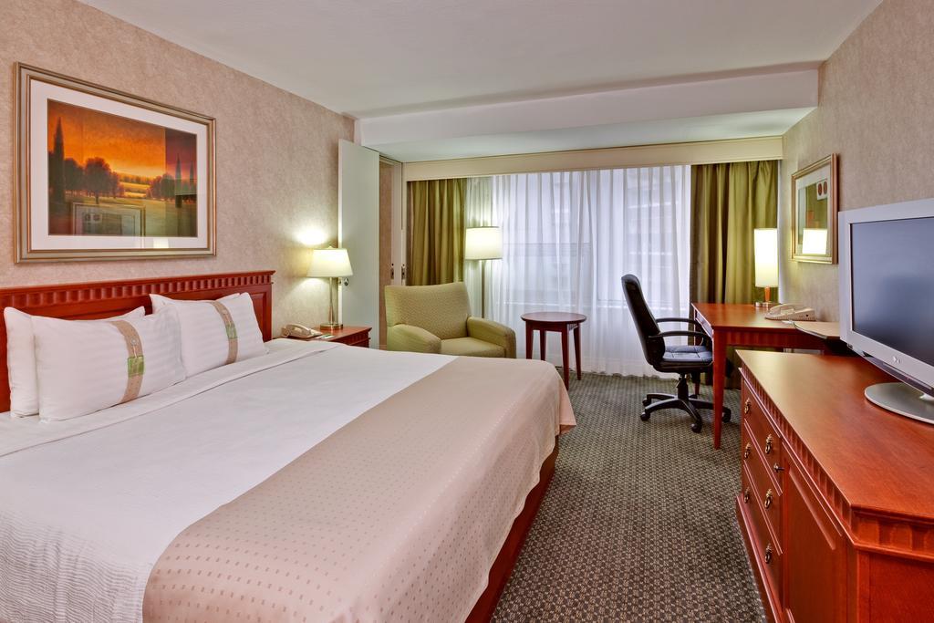 Holiday Inn Montreal Midtown 部屋 写真